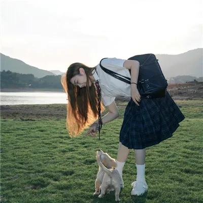 强风吹拂